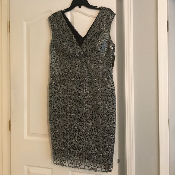 Omg gorgeous dress - Picture 4 of 5